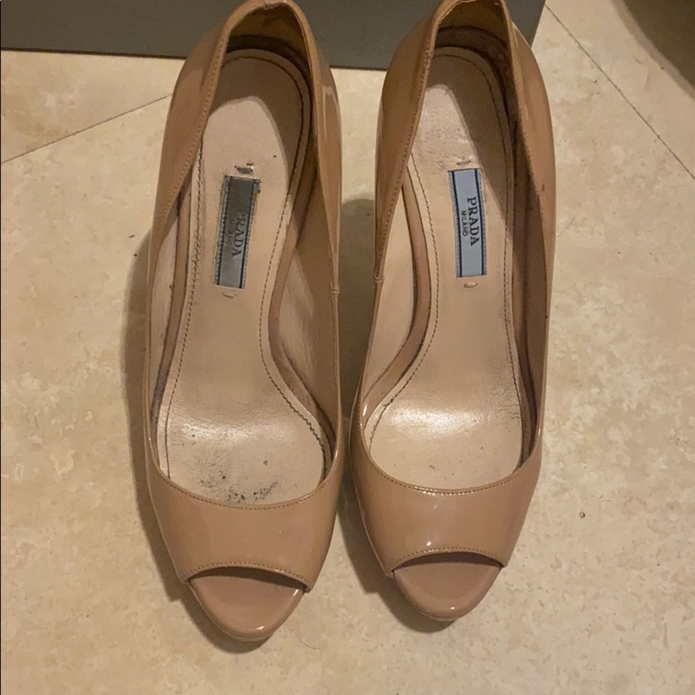 Prada shoes size 8 -with box no duster - Picture 3 of 6